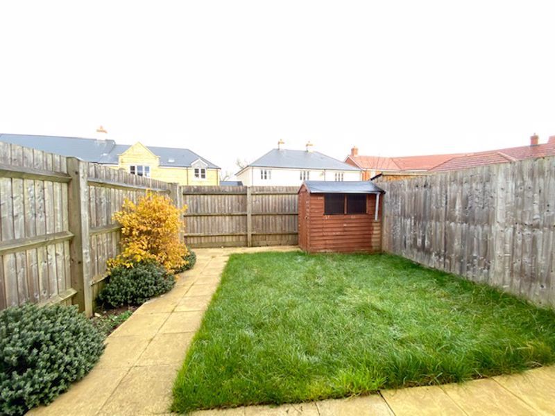 Property photo 3 of 9 Garden
