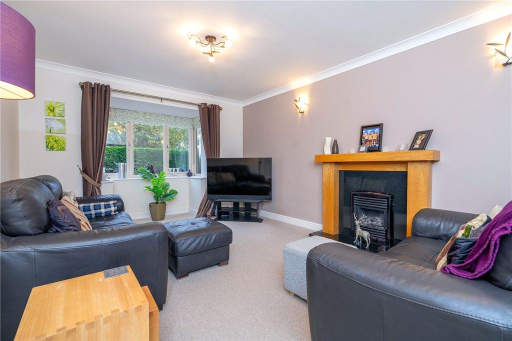 Property photo 2 of 18 Picture No. 08