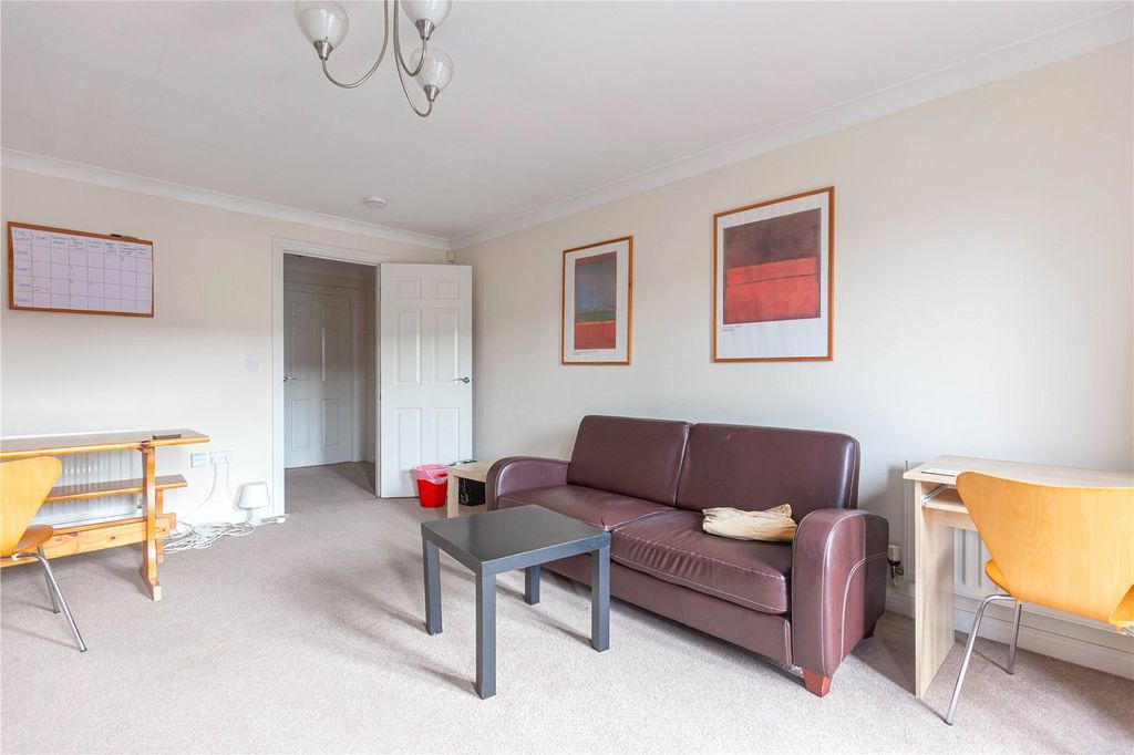 Property photo 3 of 18 Picture No. 19