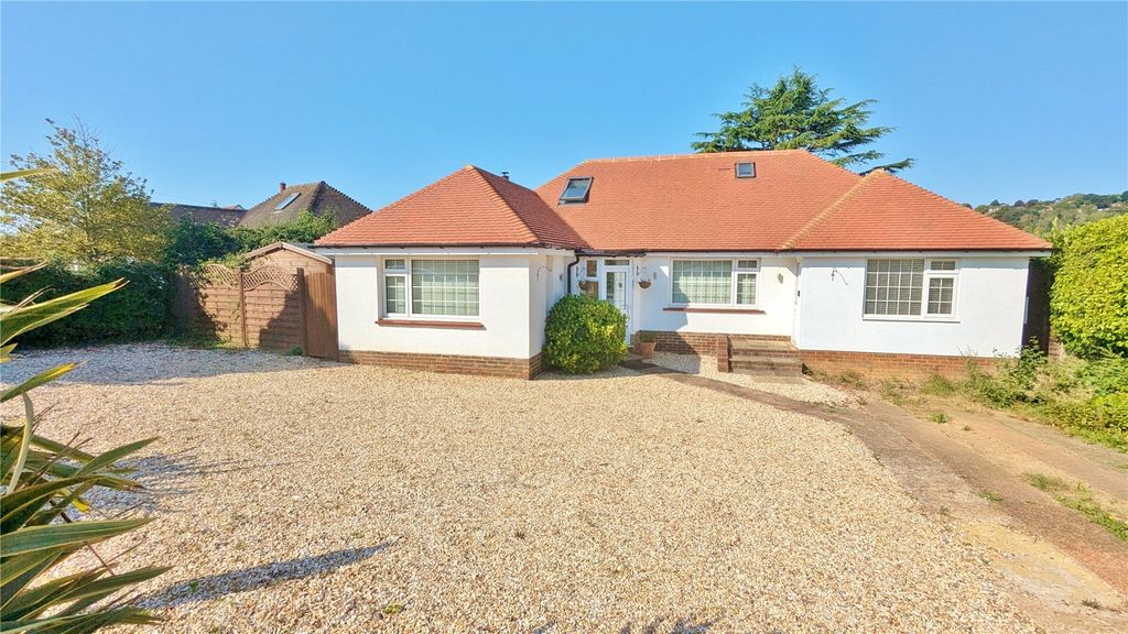 Property photo 1 of 17 Picture No. 21