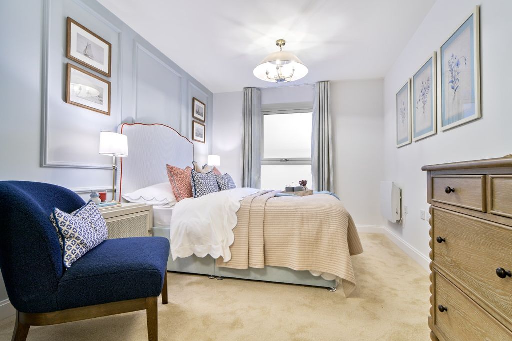 Property photo 2 of 7 Typical Bedroom