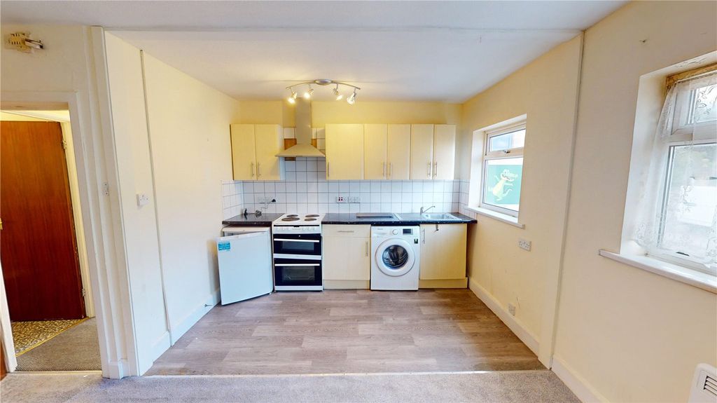 Property photo 2 of 5 Picture No. 03