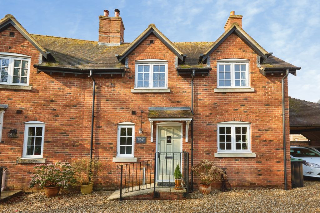 Property photo 1 of 21