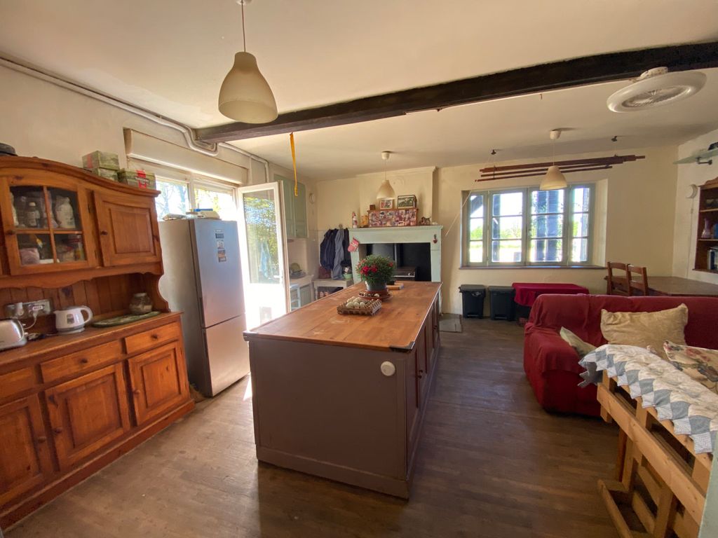 Property photo 3 of 15