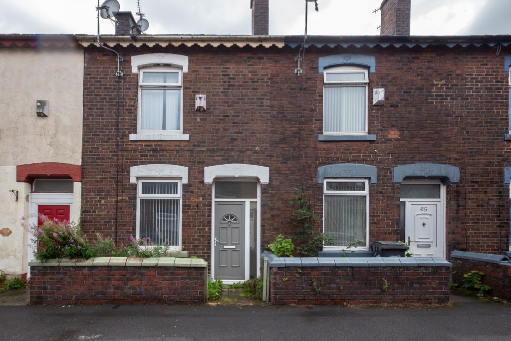 Property photo 1 of 24