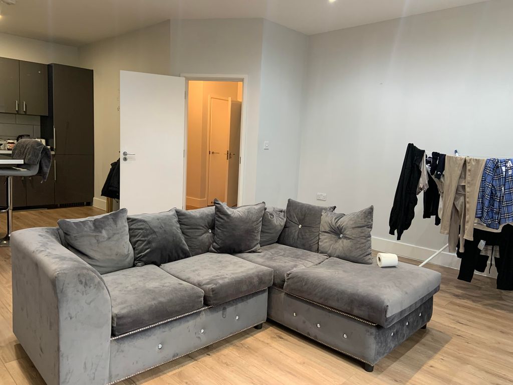 Property photo 2 of 5 Living Room