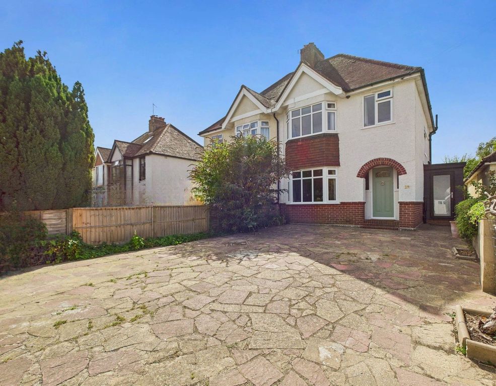 Property photo 1 of 36