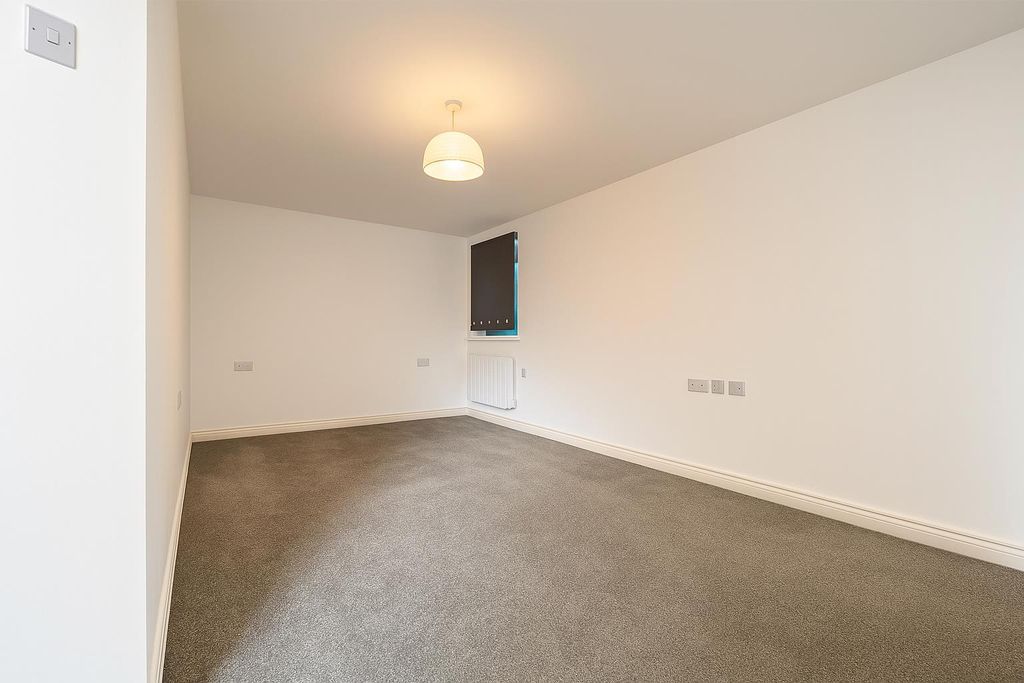 Property photo 3 of 5 Image