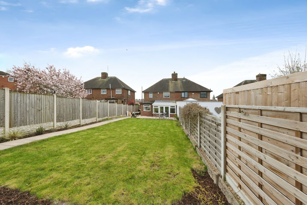 Property photo 3 of 16 Pbox-Img.Jpg