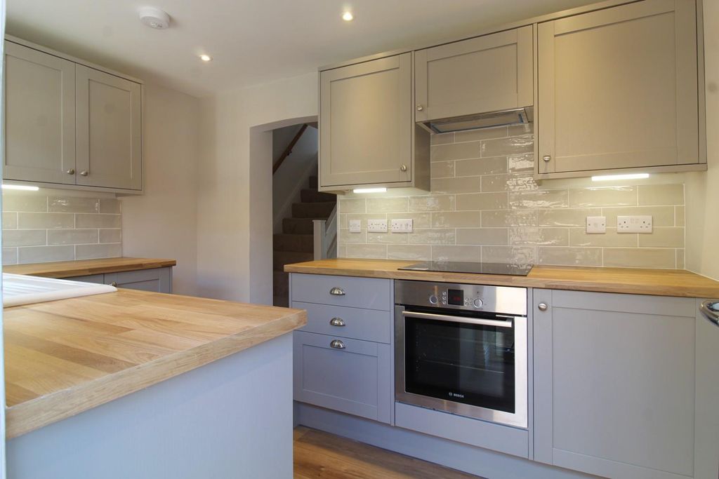 Property photo 3 of 14 Img_2636_Inpixio.Jpg