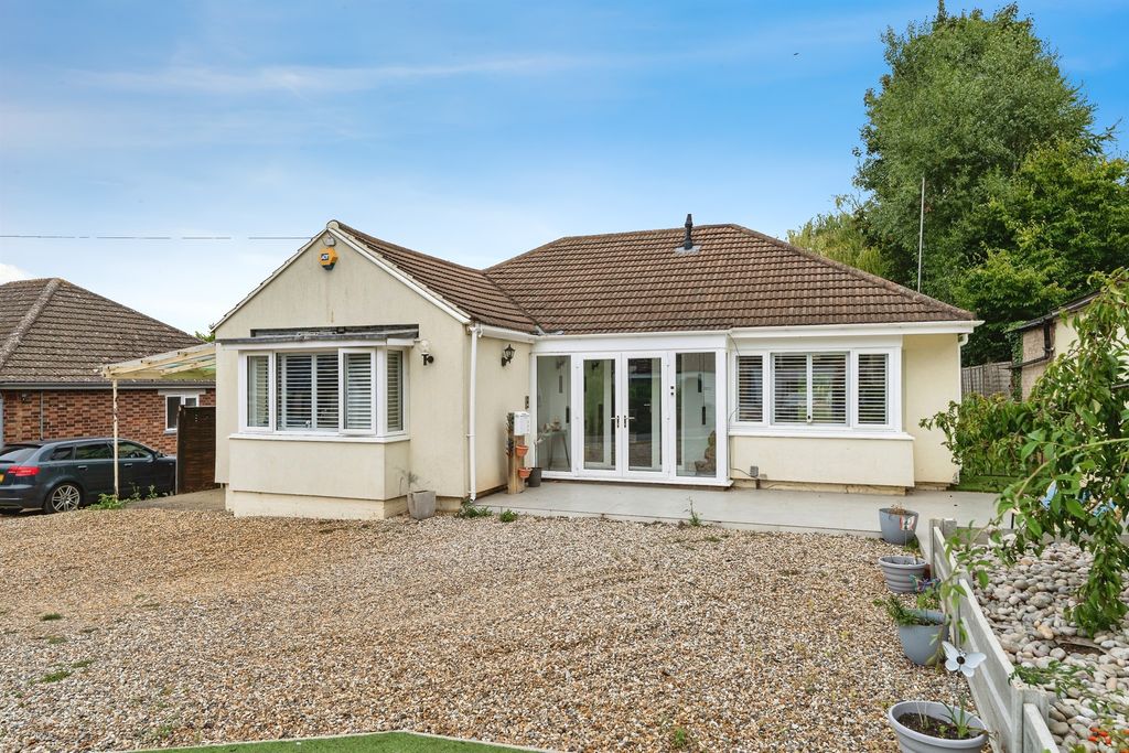Property photo 1 of 25