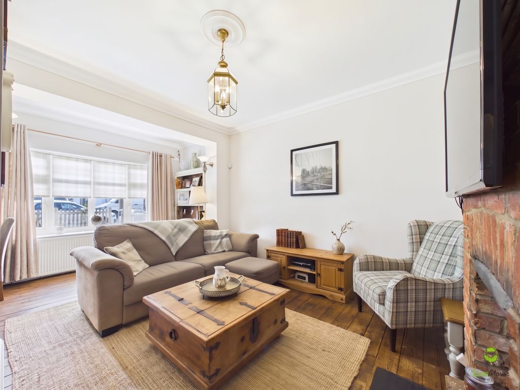 Property photo 2 of 22 Presented By Kevin At Ewemove Abbey Wood And Belve