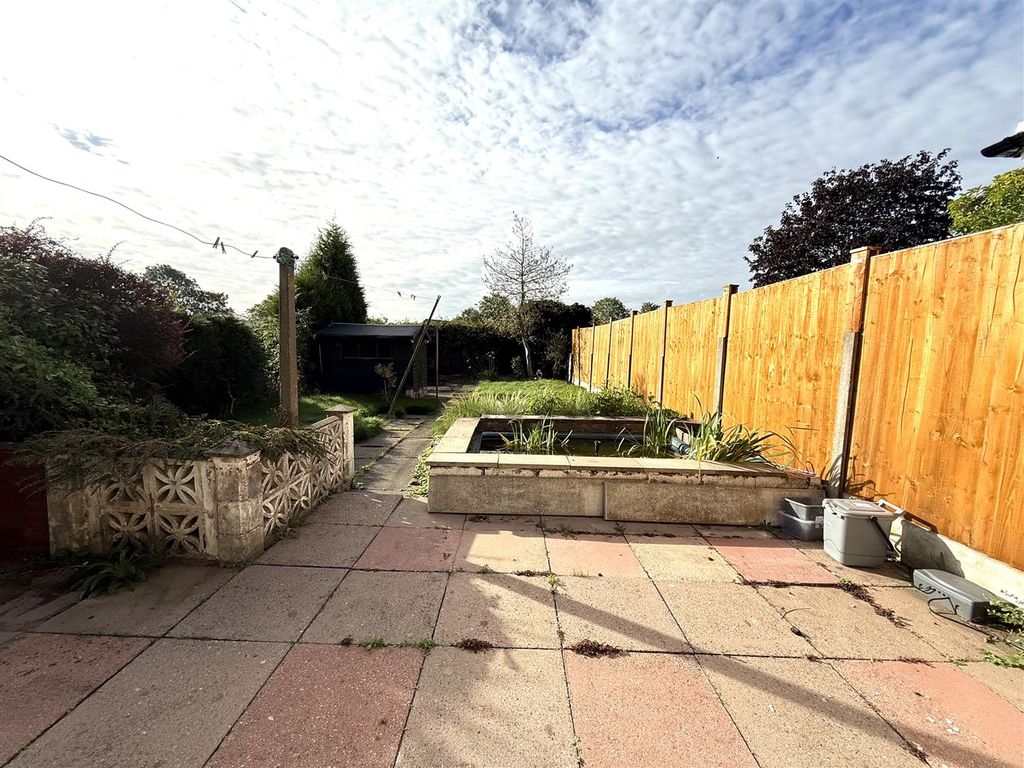 Property photo 3 of 17 28 Proctor Rear.Jpeg