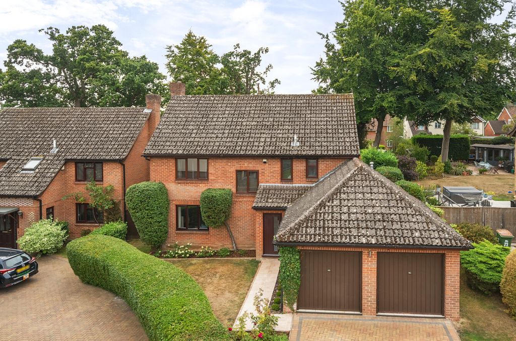 Property photo 1 of 13 1343166-1-68A4A14...