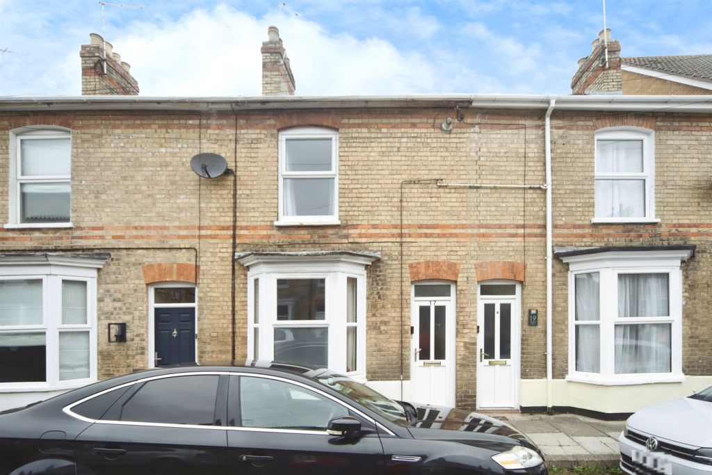 Property photo 1 of 11