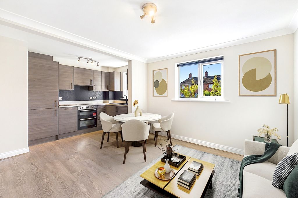 Property photo 1 of 11 2 Constable Court - Staged Living Room