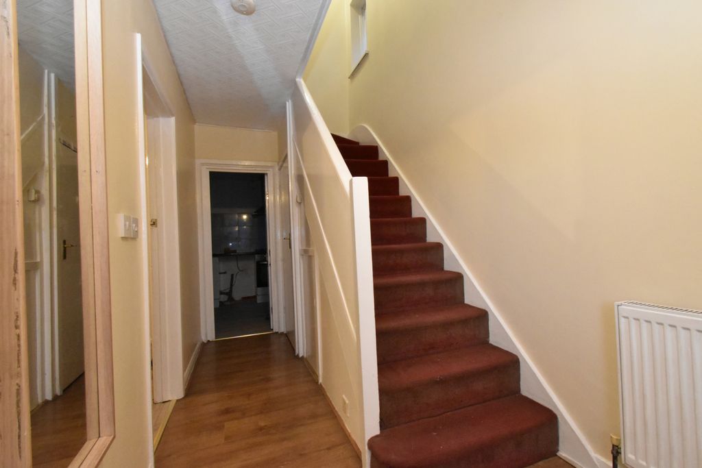 Property photo 2 of 16 Gallery