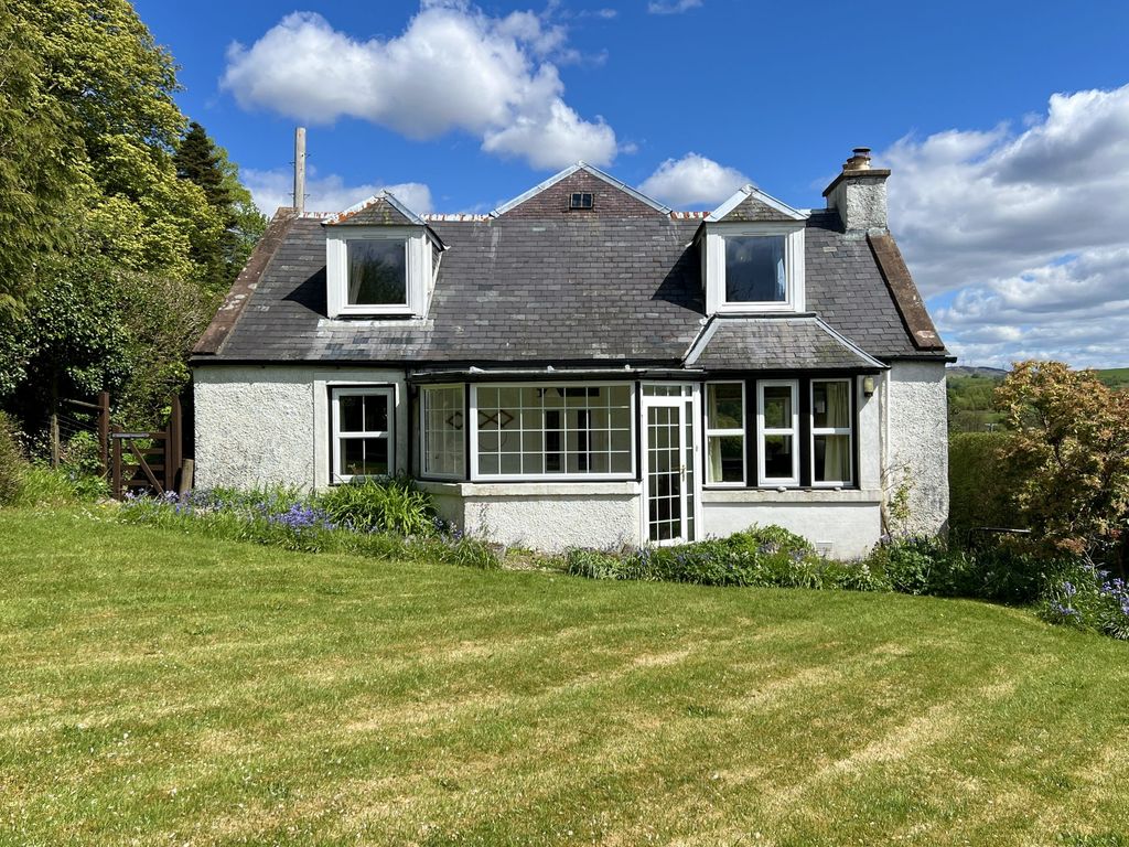 Property photo 1 of 30