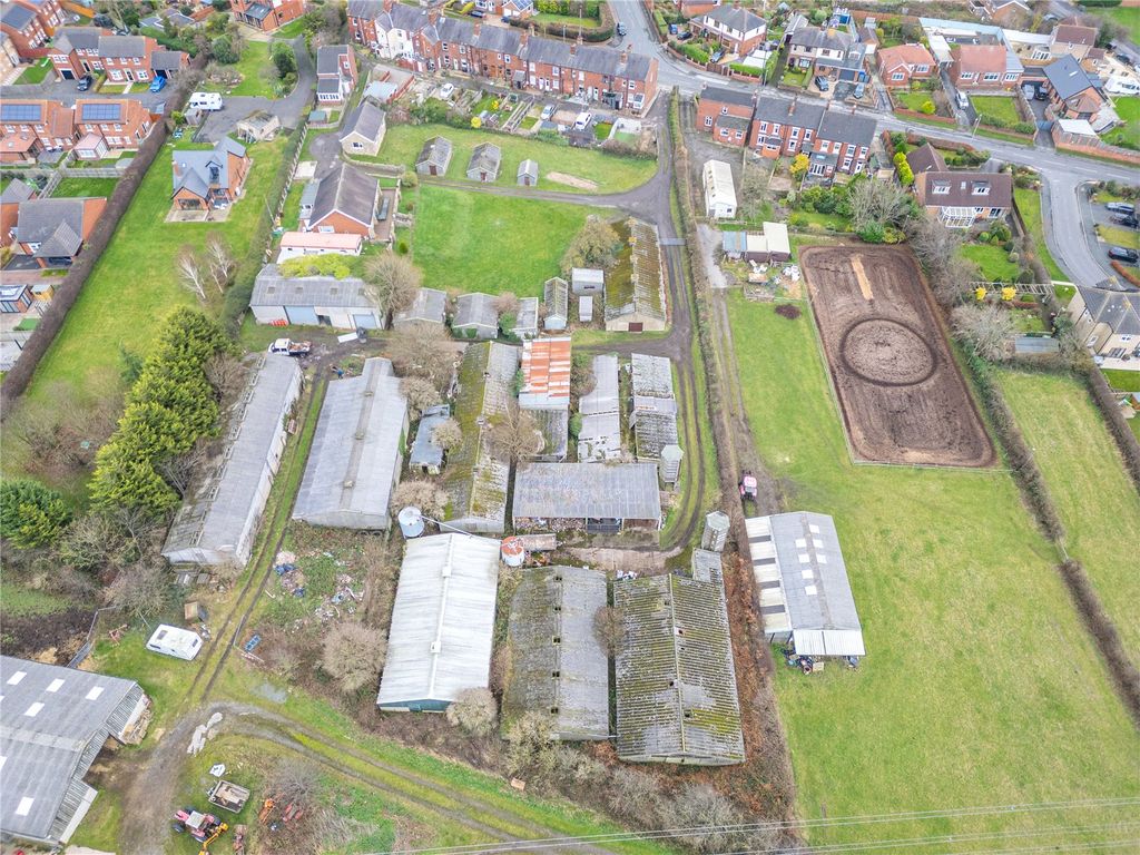 Property photo 3 of 25 Picture No. 04