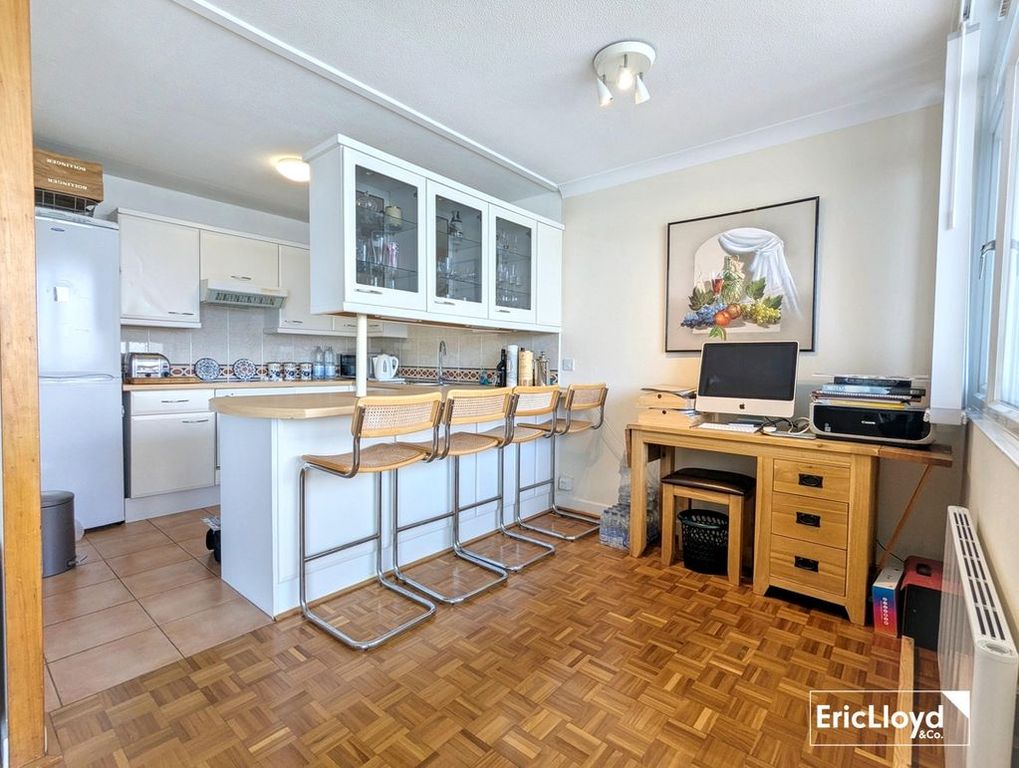 Property photo 3 of 18 Photo 19