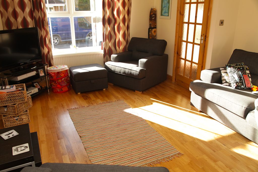Property photo 2 of 9