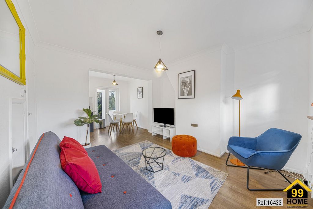 Property photo 3 of 20 Photo 2