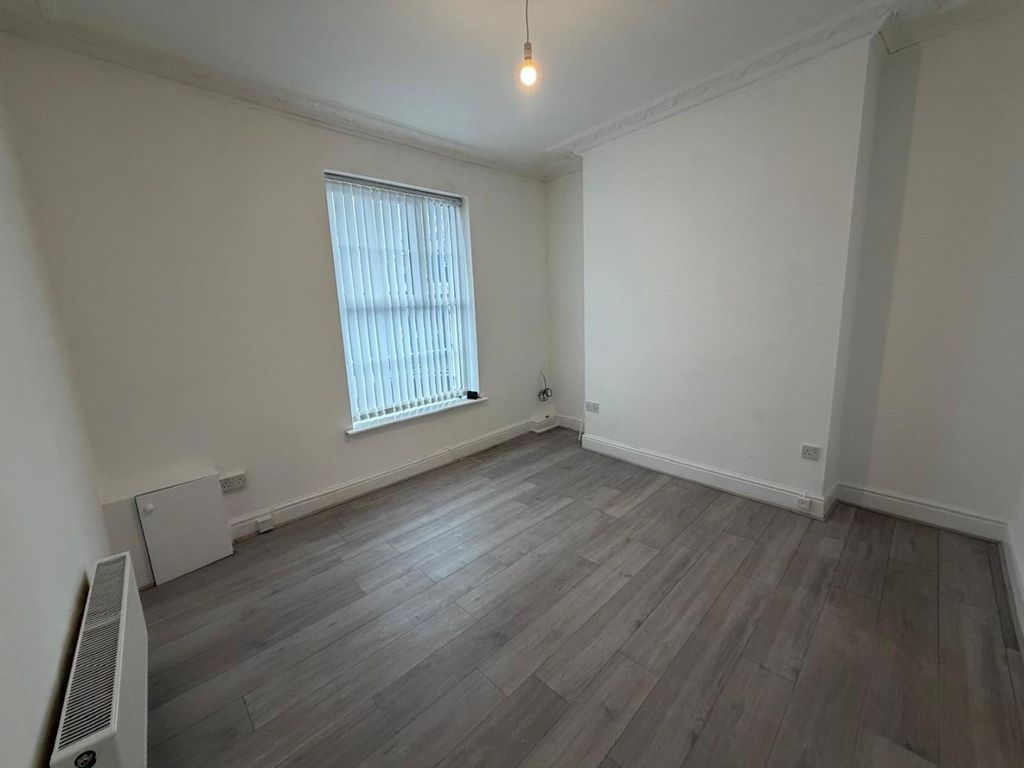 Property photo 3 of 5 4.Jpg