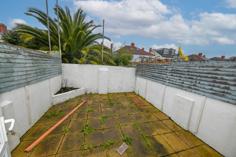 Property photo 2 of 12 Photo 2