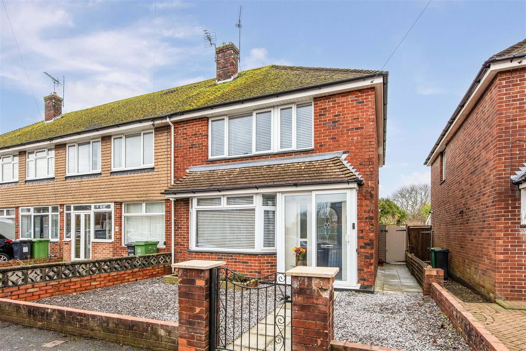 Property photo 1 of 22 D8B_0728.Jpg