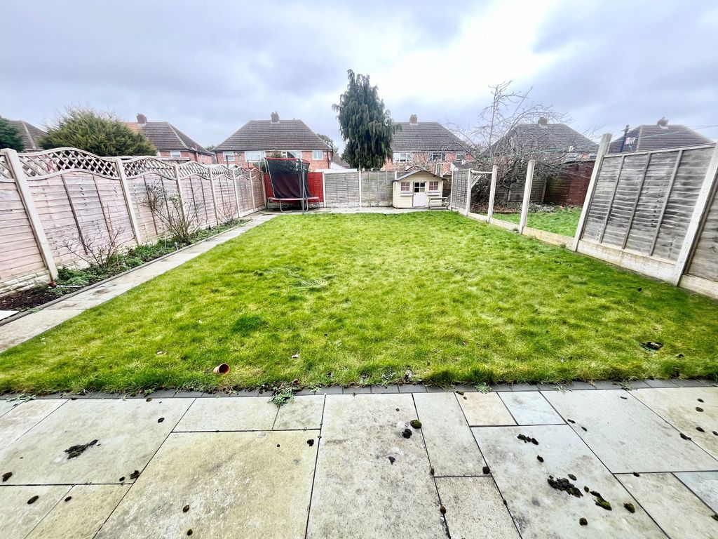 Property photo 2 of 10 Garden