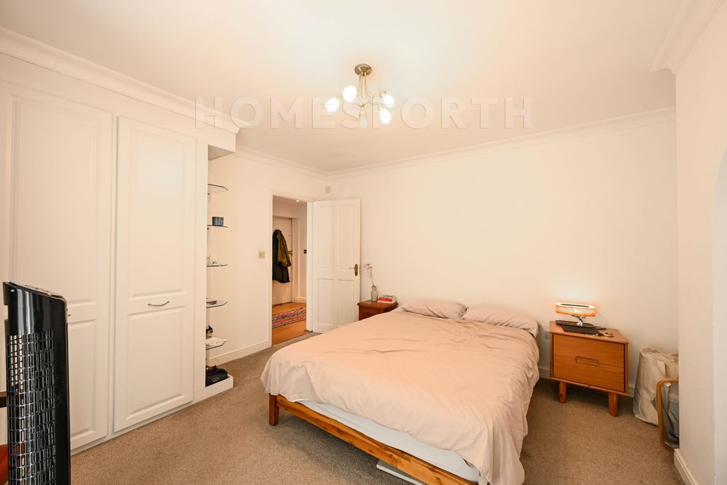 Property photo 2 of 12 Photo 11