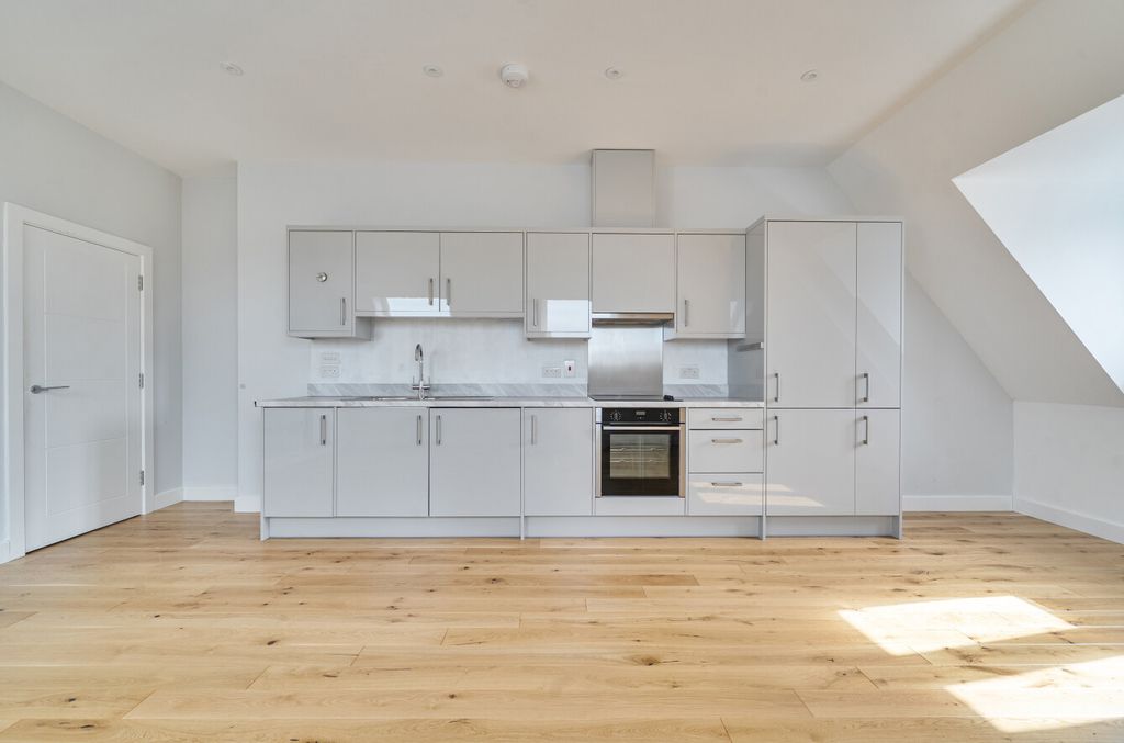 Property photo 2 of 12 1500150 (9).Jpg