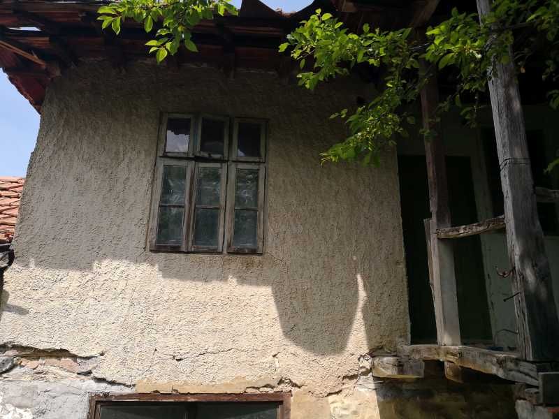 Property photo 2 of 5