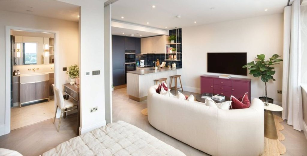 Property photo 2 of 16