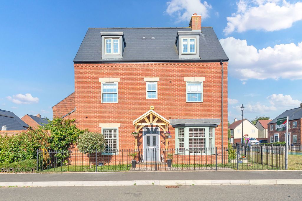 Property photo 1 of 13