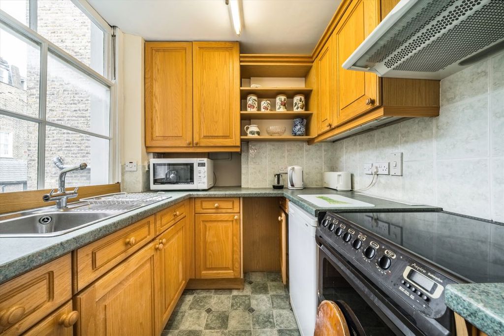Property photo 2 of 4