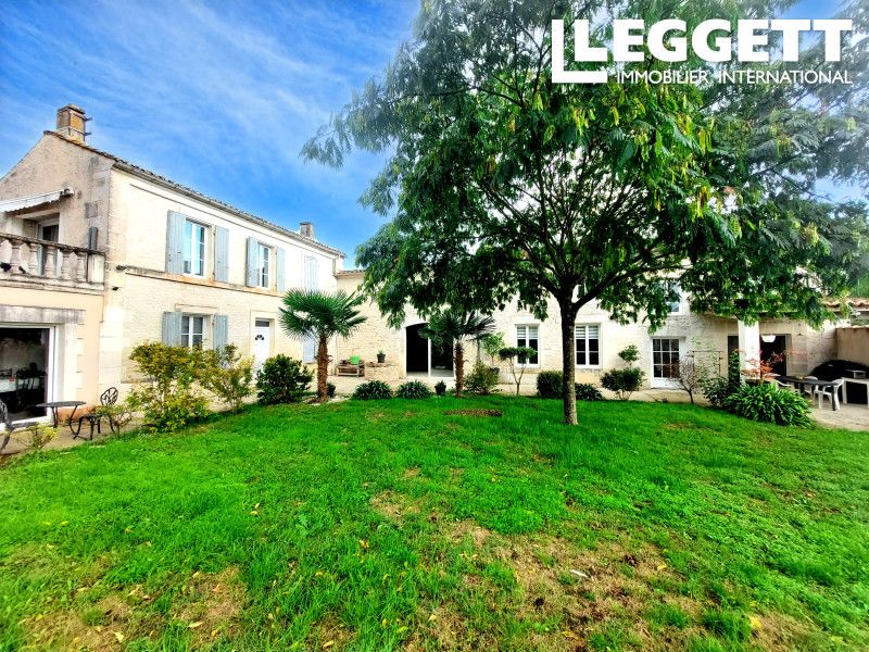 Property photo 2 of 10