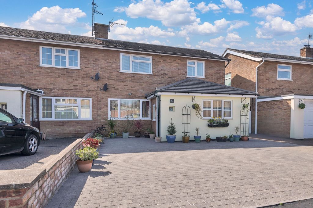 Property photo 1 of 20