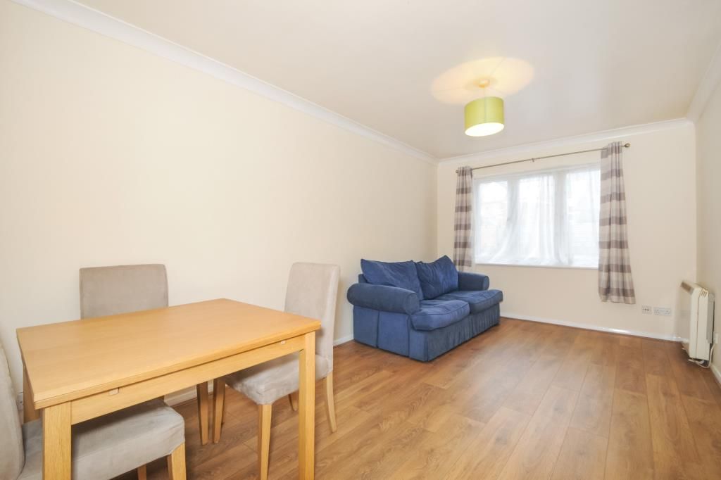 Property photo 3 of 8 Living Area