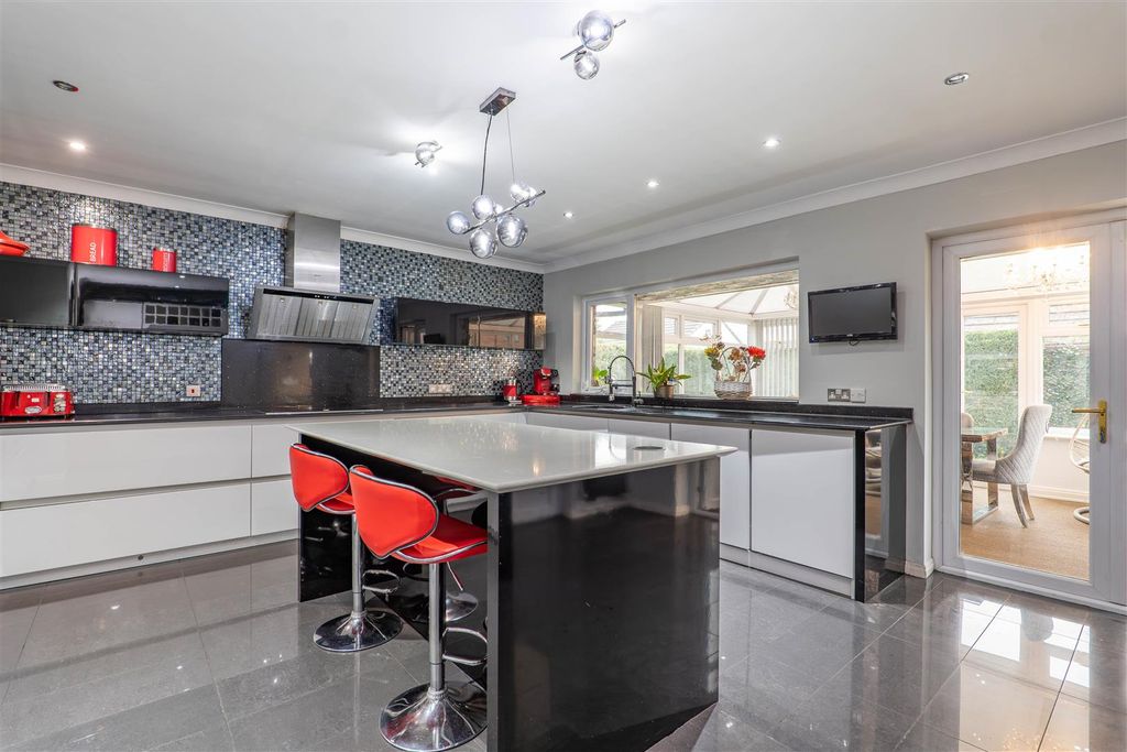 Additional image 9 of 4 bed detached bungalow for saleCocker Lane, Leyland PR26