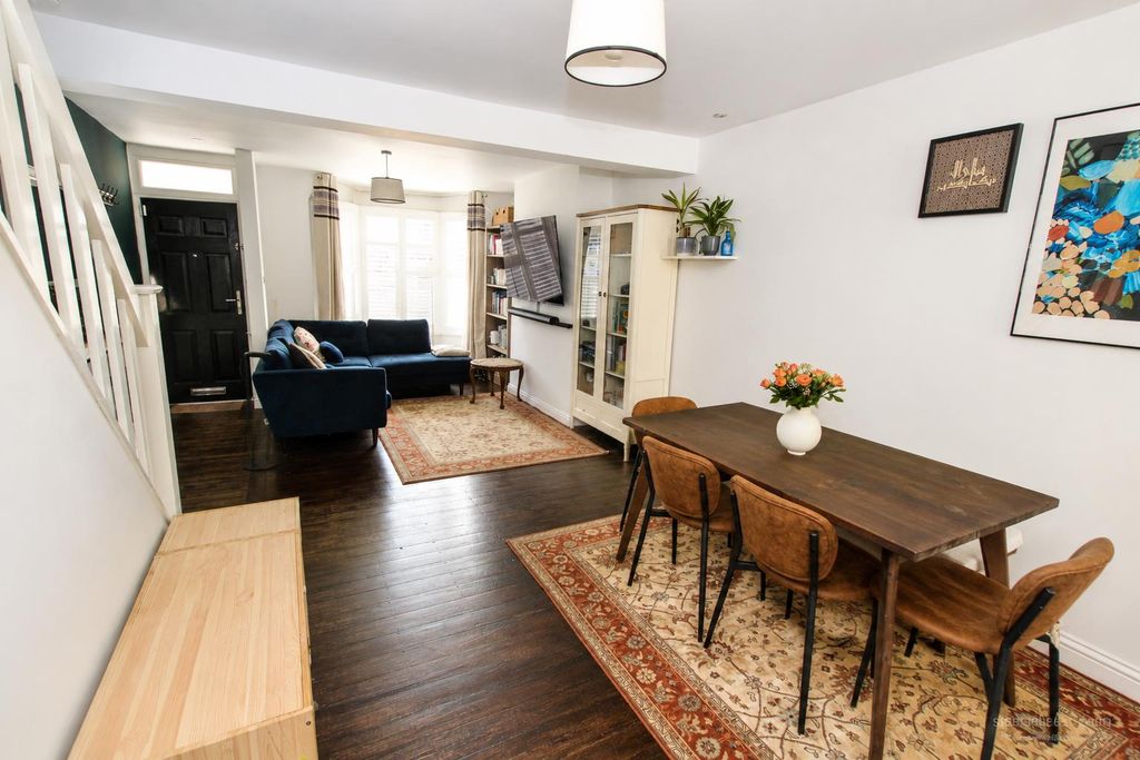 Property photo 2 of 13 Lounge/Diner