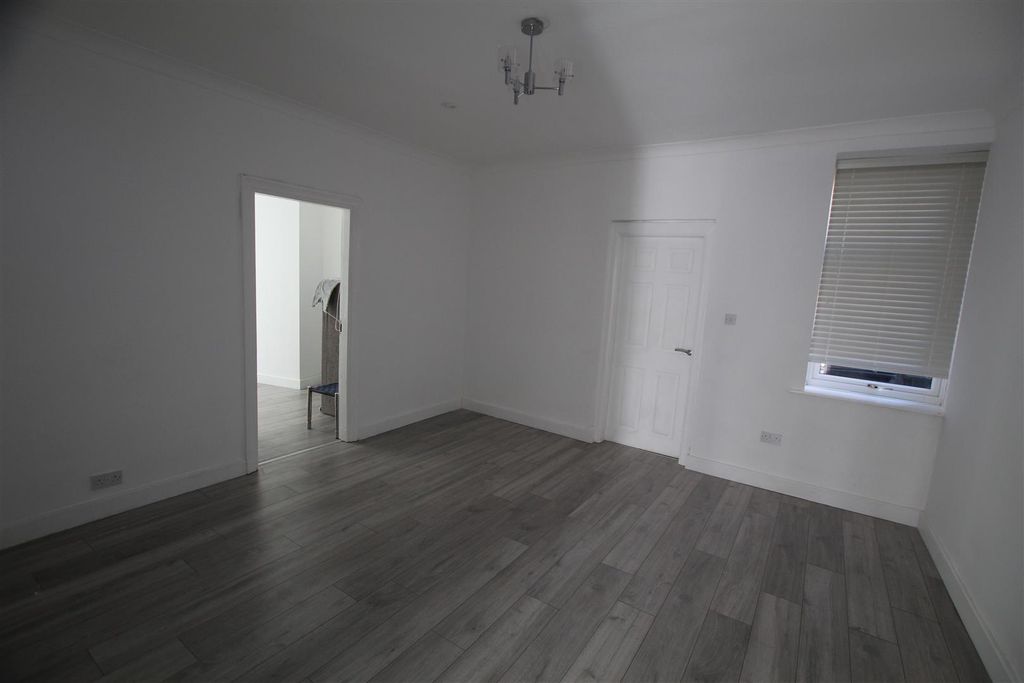 Property photo 3 of 7 Img_5837.Jpg