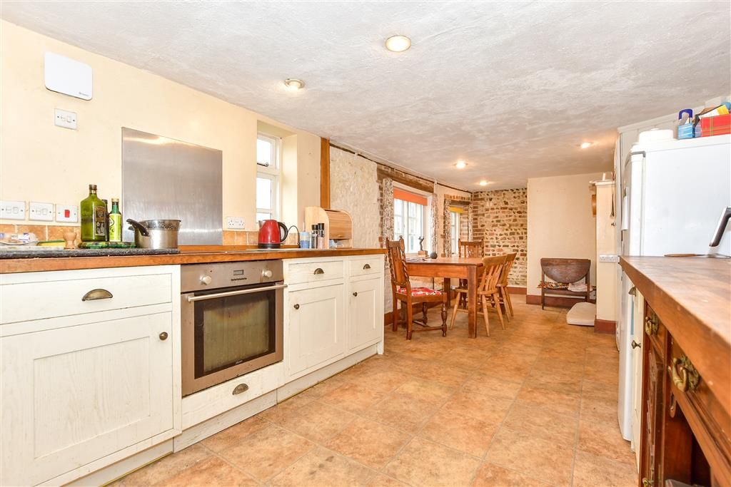 Property photo 3 of 12 Kitchen/Dining Room