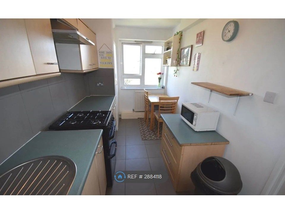 Property photo 3 of 7