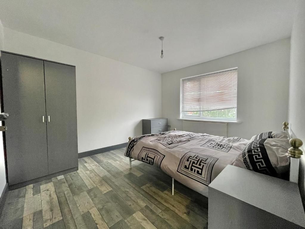 Property photo 2 of 10 Photo 2