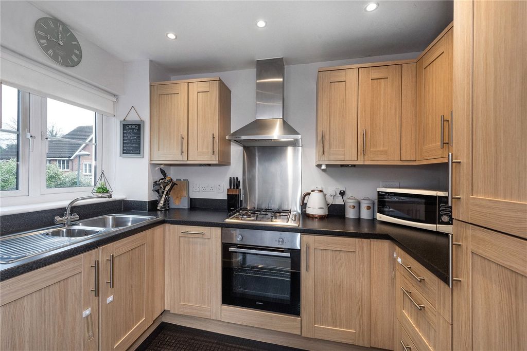 Property photo 2 of 11 Picture No. 02