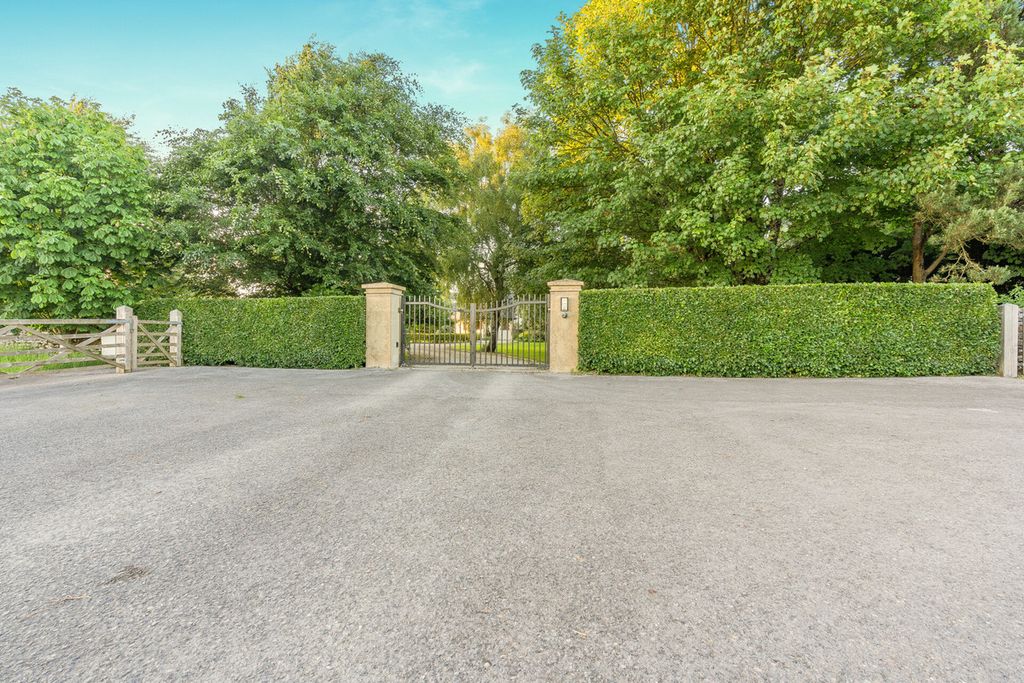Additional image 8 of 9 bed country house for saleRoemead Road, Wells BA5