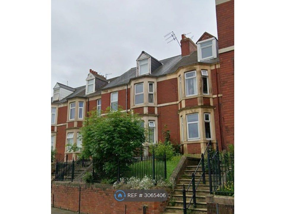 Property photo 1 of 5 Front