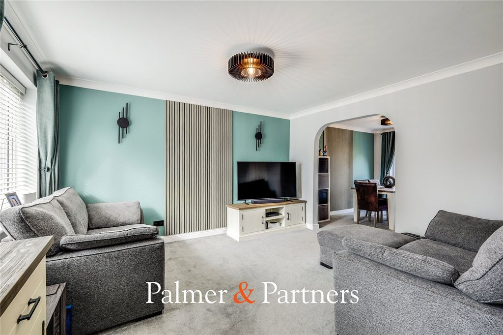 Property photo 3 of 25 Picture No. 23