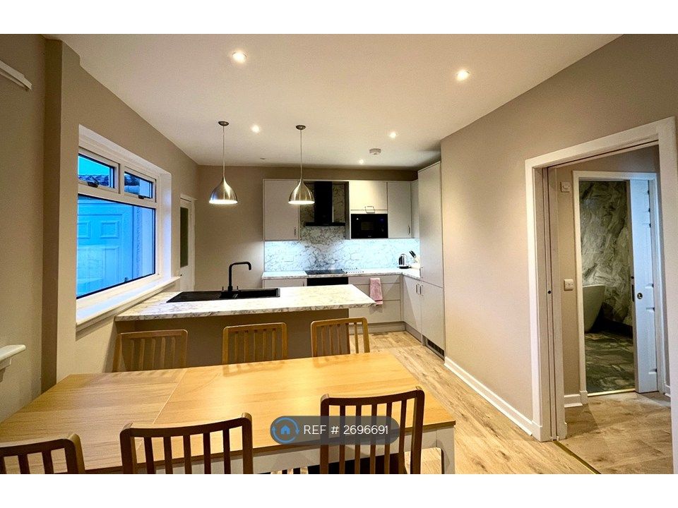 Property photo 2 of 17 Dining And Kitchen